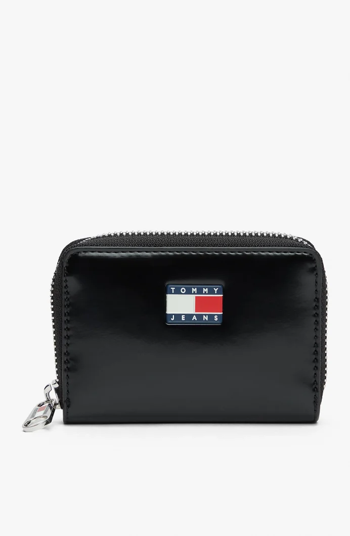 Tommy Hilfiger TJW Must Küçük Fermuarlı Kadın Siyah Cüzdan AW0AW18089BDS