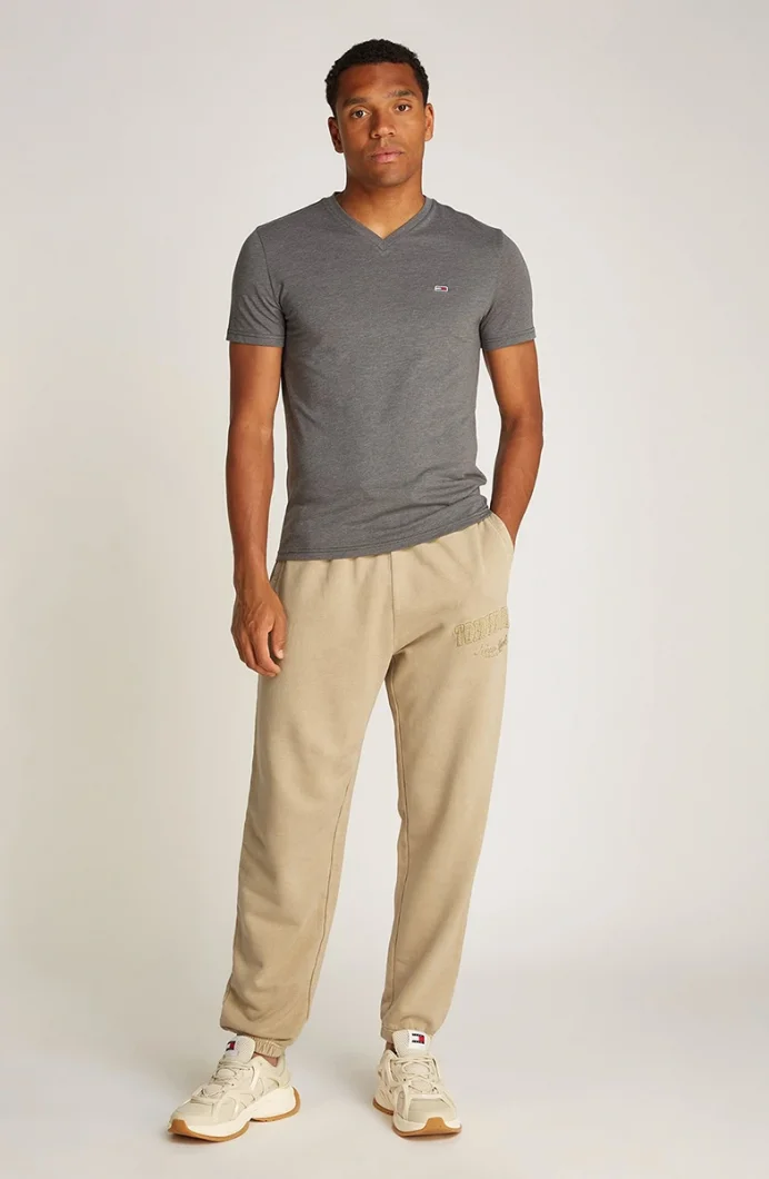Tommy Hilfiger TJM RLX VINTAGE VARSITY JOGGER Erkek BEJ Eşofman Altı DM0DM20279ACT