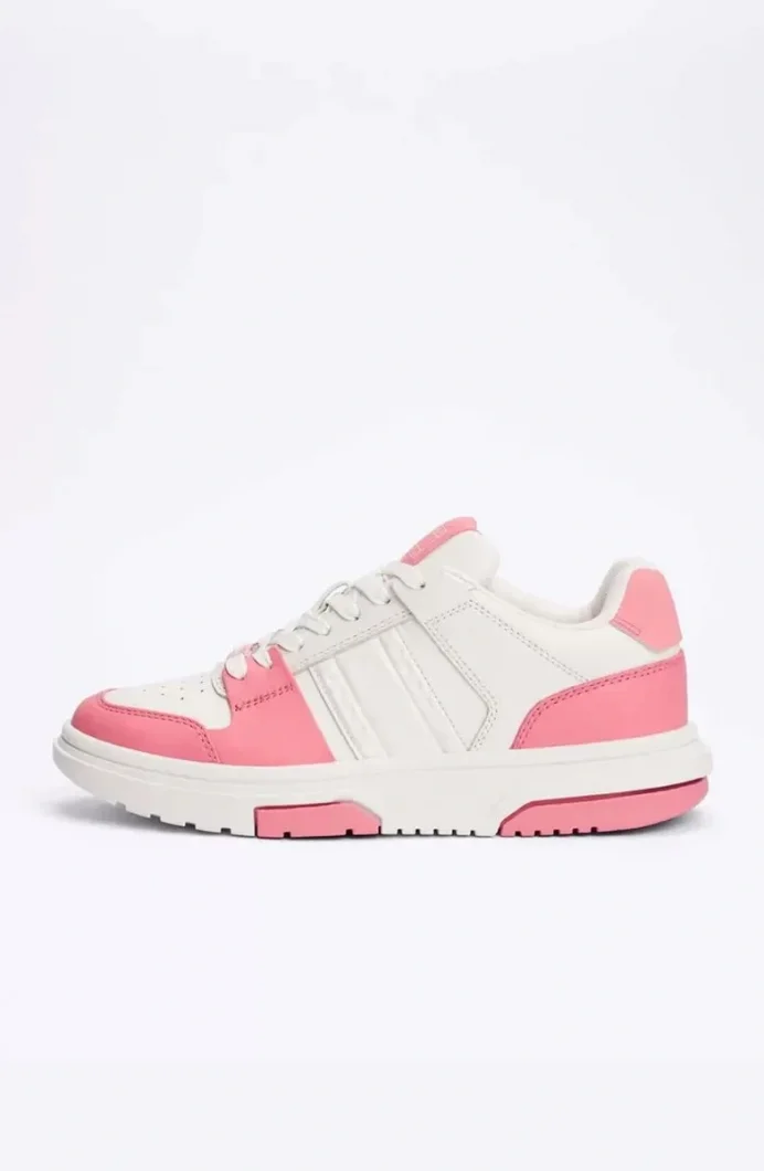 Tommy Hilfiger THE BROOKLYN ESS Kadın Beyaz Sneaker EN0EN02783TIG