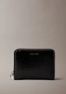 Calvin Klein CK Metalik Kapaklı Fermuarlı Kadın Siyah Cüzdan LV04F1103G-UB1