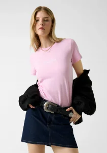 Guess GJ Kısa Kollu Bisiklet Yaka Normal Kesim Yıldız Nakışlı Kadın Pembe T-shirt W6RI18J1314-G65F