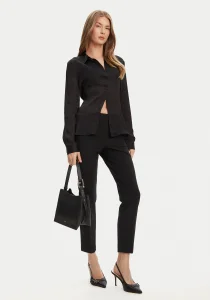 Guess Marthe Kadın Siyah Relaxed Fit Gömlek W5YH1AWHCR2-JBLK