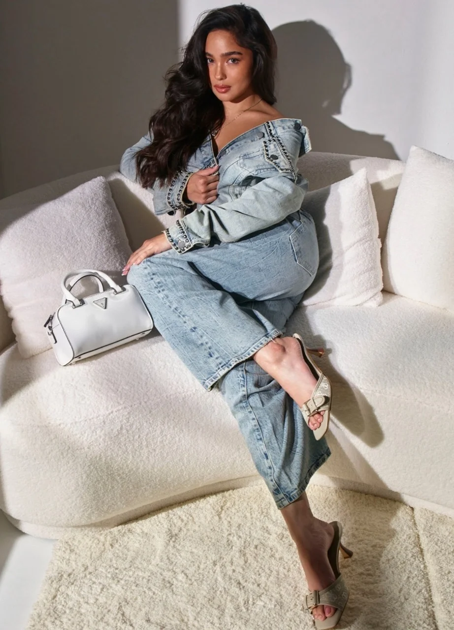 GUESS’İN FAVORİLERİ SENİ BEKLİYOR