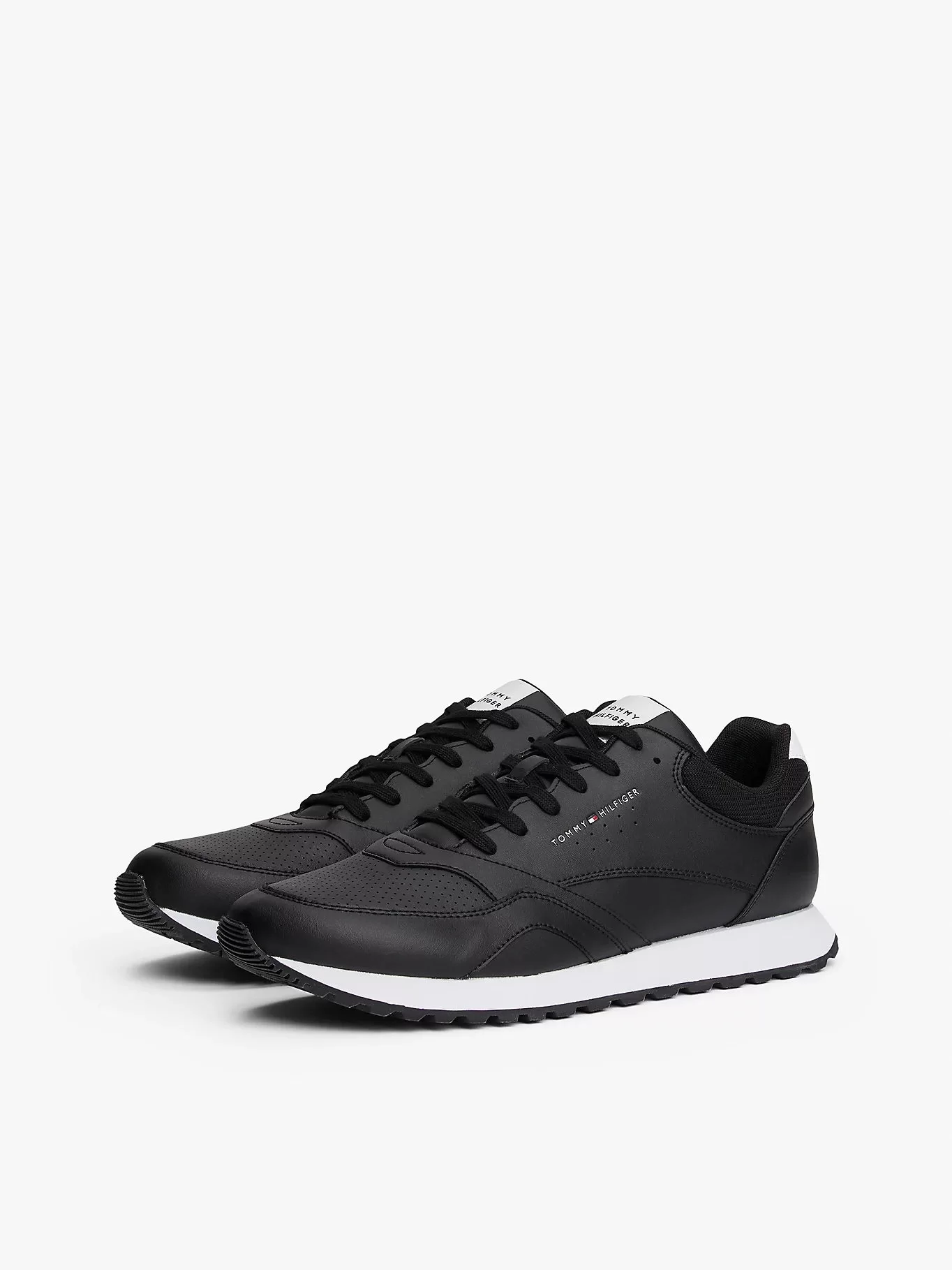 Tommy Hilfiger New Runner Eva Tabanlı Deri Klasik Erkek Siyah Sneaker FM0FM055120GX