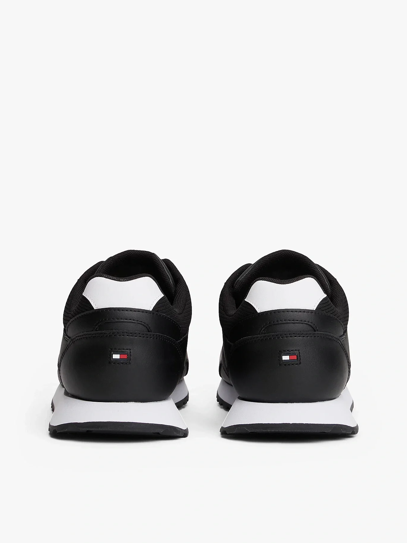 Tommy Hilfiger New Runner Eva Tabanlı Deri Klasik Erkek Siyah Sneaker FM0FM055120GX
