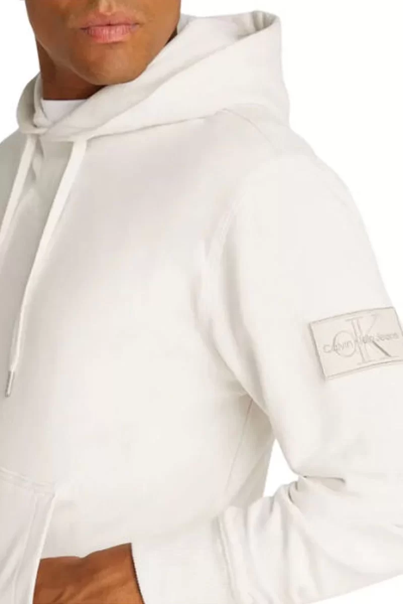 CK Jeans BADGE HOODIE Erkek BEYAZ Sweatshirt J30J323430-YBI