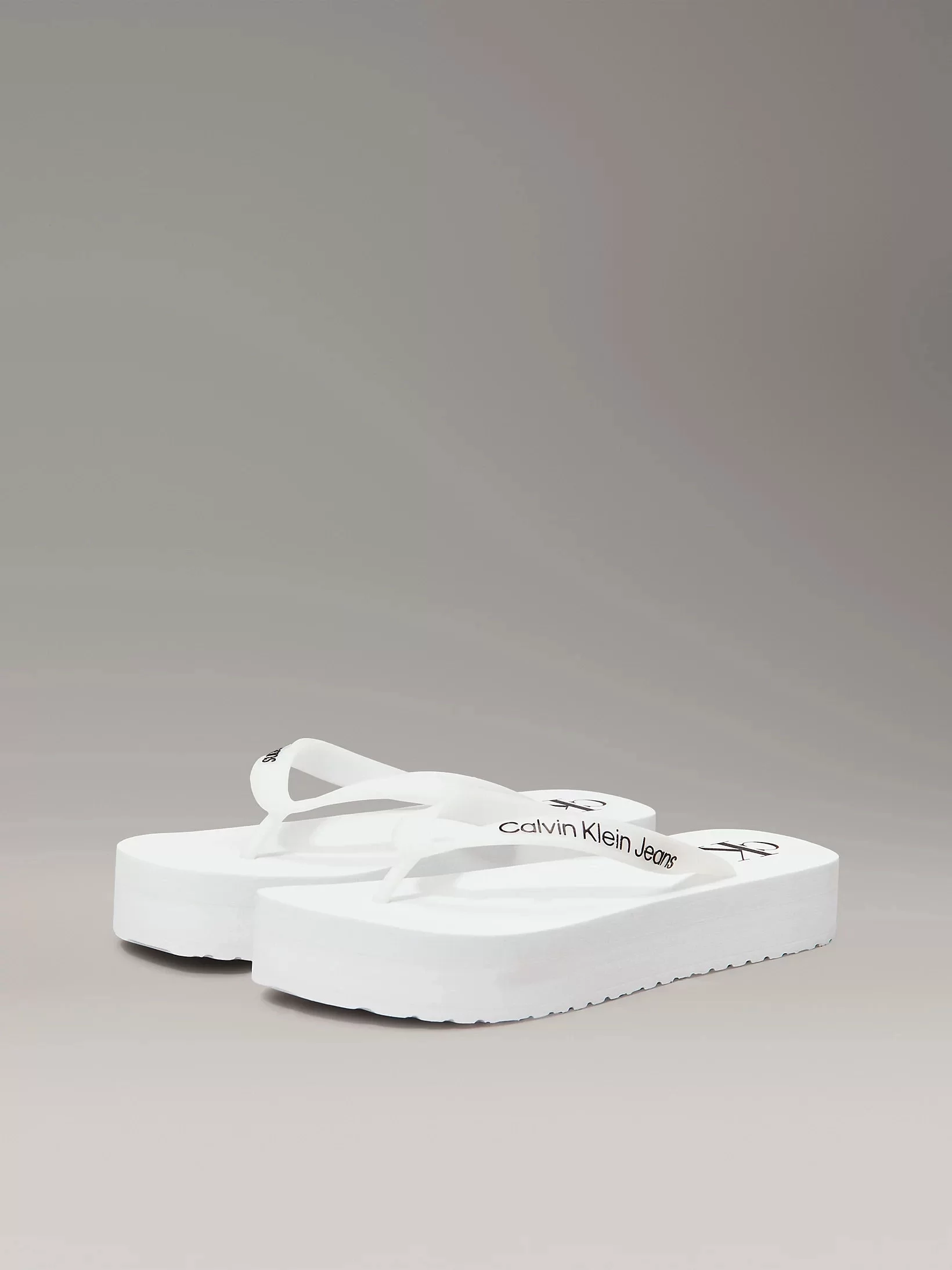 Calvin Klein BEACH SANDAL FLATFORM TPU Kadın  Terlik YW0YW01830-01W