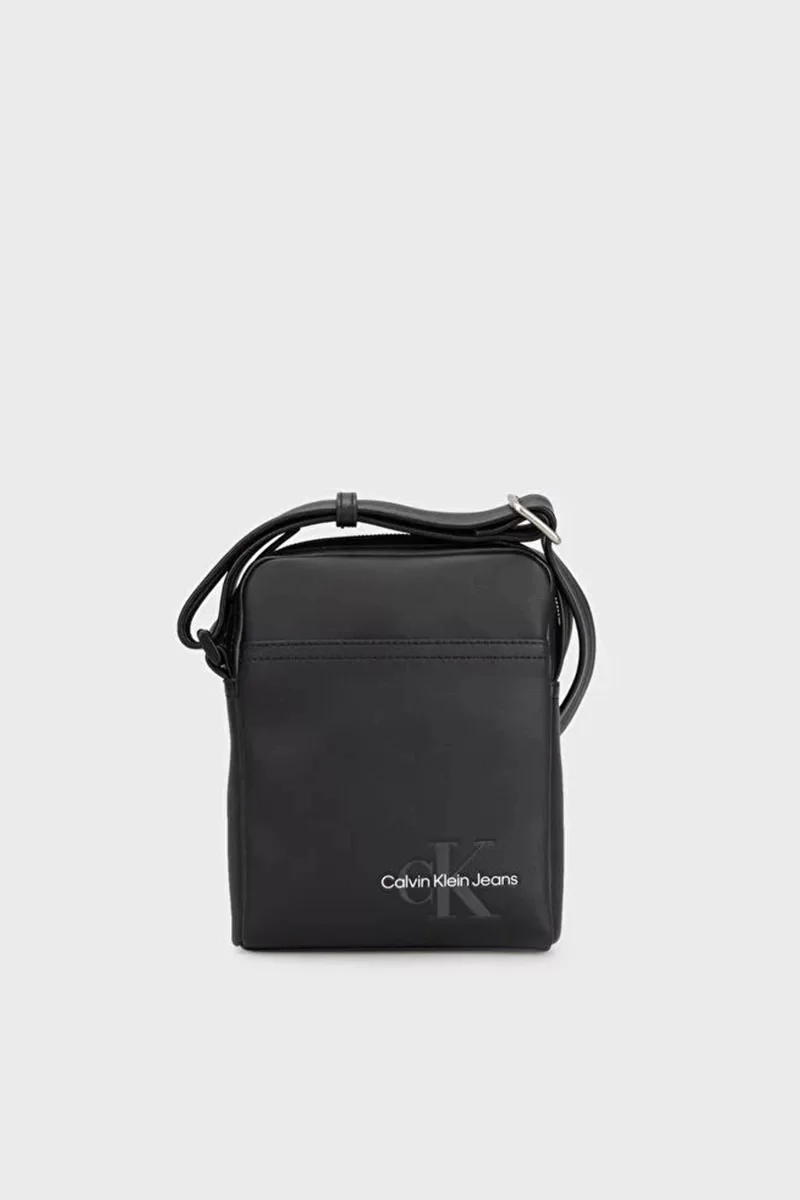 Calvin Klein Erkek Monogram Siyah Askılı Çanta