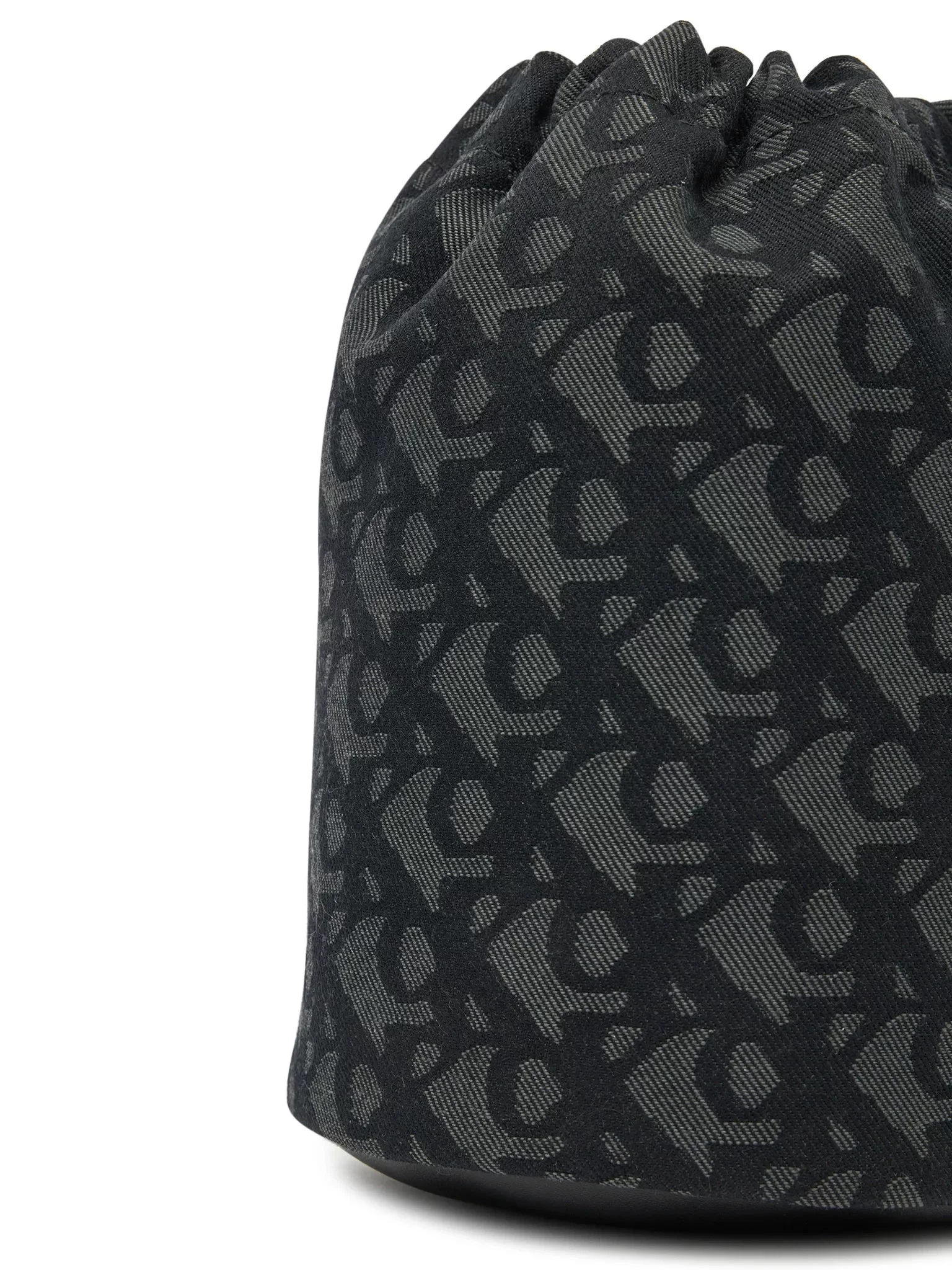 Calvin Klein Jeans CKJ MONOGRAM BUCKET BAG Kadın Siyah Çanta LV04F3208G-UB1
