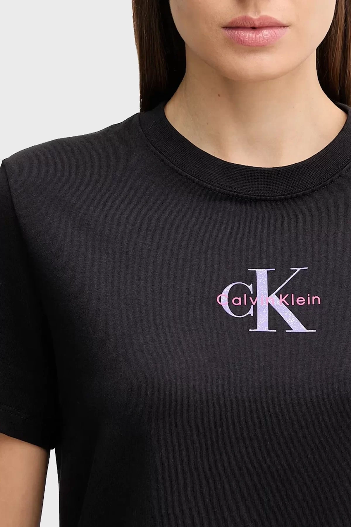 Calvin Klein Jeans D1 Fashion Kadın Siyah T-shirt LV047C856G-UB1