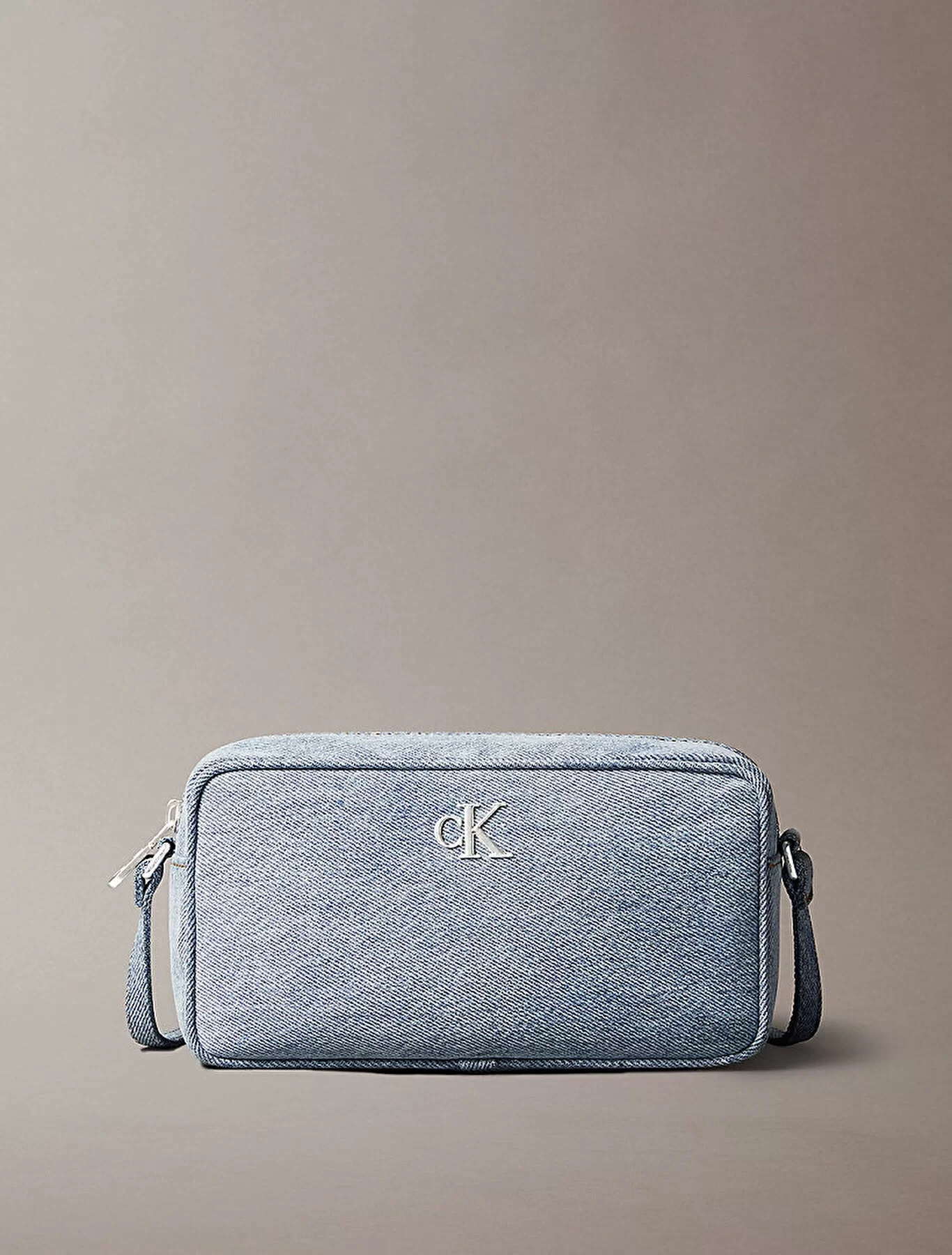 Calvin Klein Jeans DENIM EW DOUBLE ZIP CAMERA BAG Kadın Mavi Çanta LV04F3226G-VGO