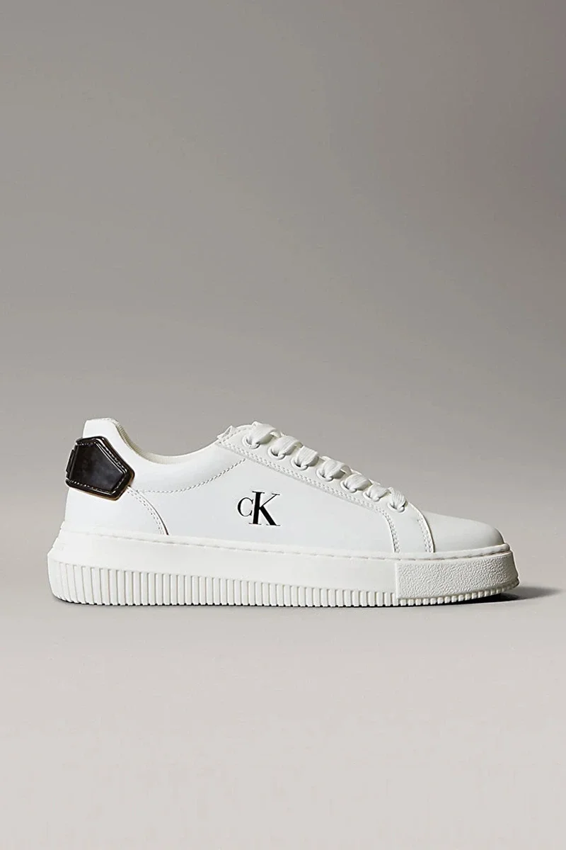 Calvin Klein Kadın Kalın Tabanlı Arma Detaylı Deri Beyaz Sneaker YW0YW01846-01W