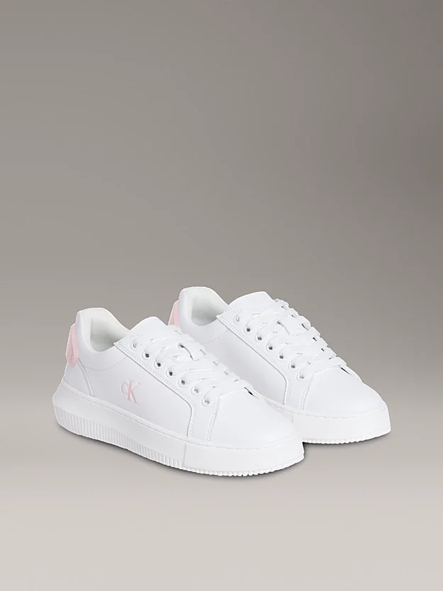 Calvin Klein Jeans Kadın Kalın Tabanlı Arma Detaylı Deri Beyaz Sneaker YW0YW01846-0LD