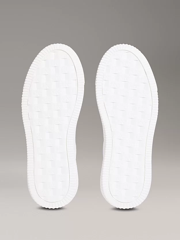 Calvin Klein Jeans Kadın Kalın Tabanlı Arma Detaylı Deri Beyaz Sneaker YW0YW01846-0LD