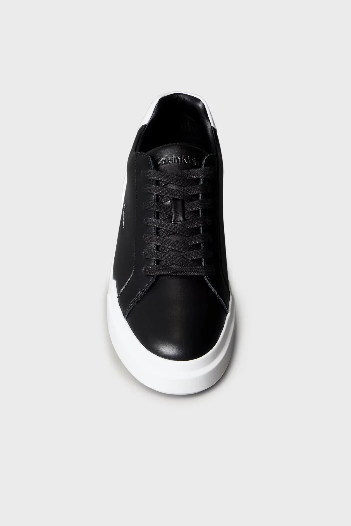 Calvin Klein Jeans Kalın Tabanlı Bağcıklı Deri Erkek Sneaker YM0YM01344-0GM