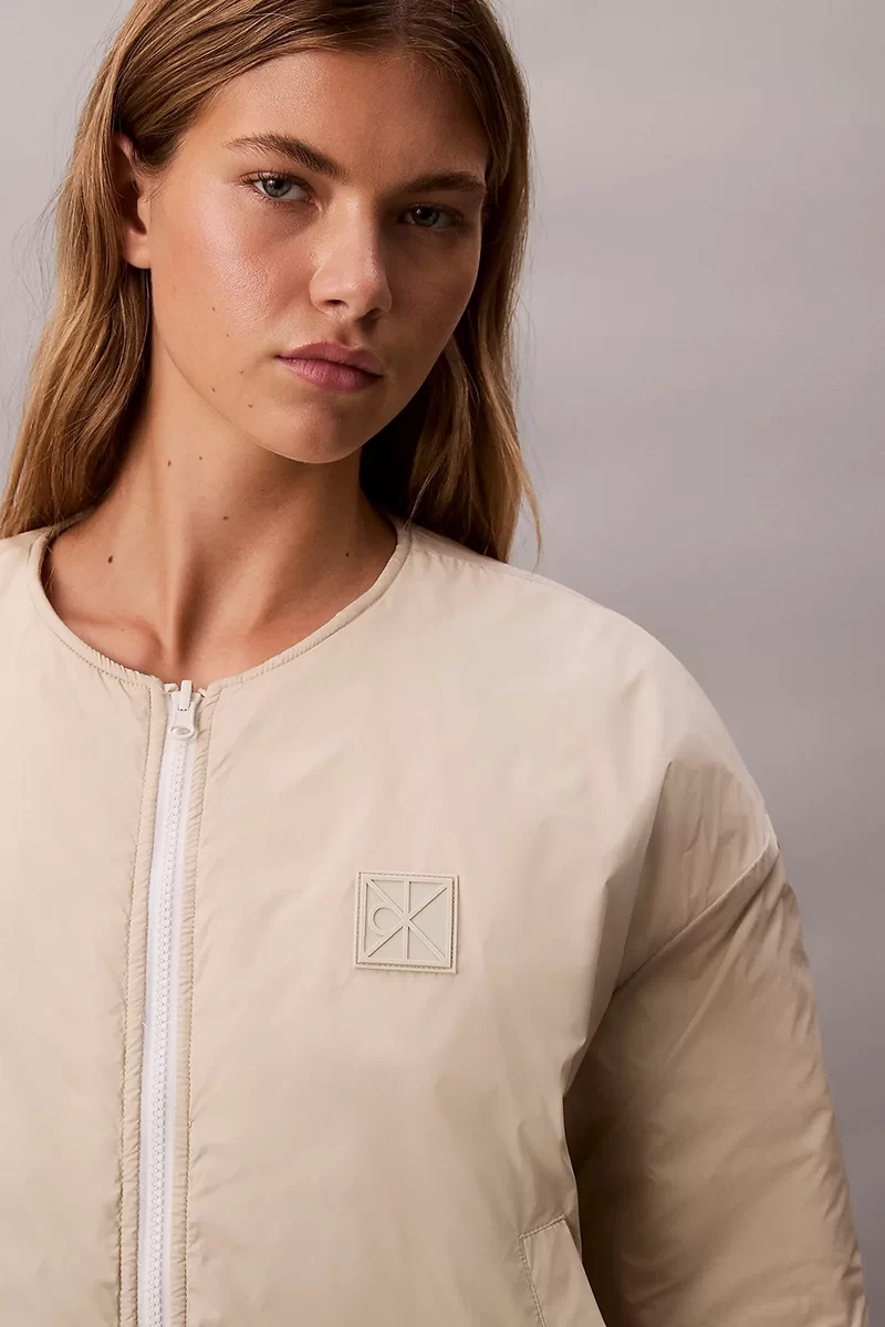 Calvin Klein Jeans Logolu Kapitone Astarlı Kadın  Bej Ceket LV044D511G-67U
