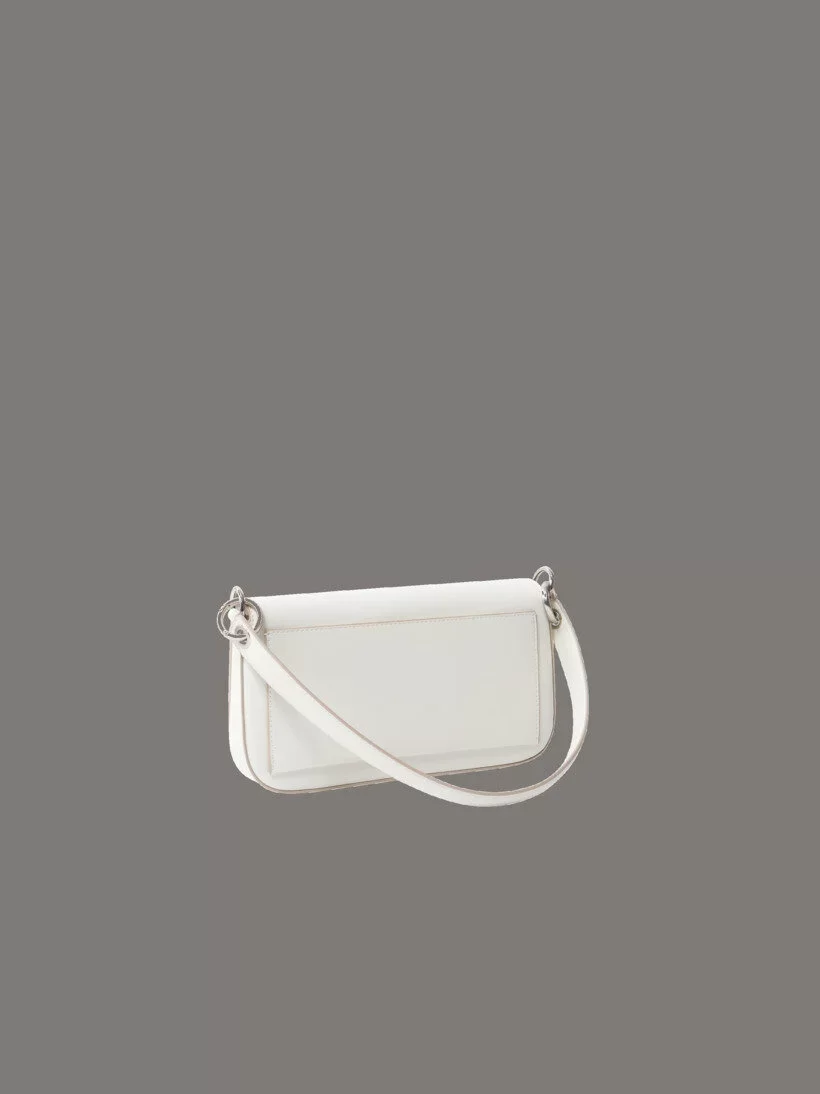 Calvin Klein Jeans SCULPTED FLAP SHOULDER POUCH25 Kadın Beyaz Omuz Çantası LV04K3148G-FUP