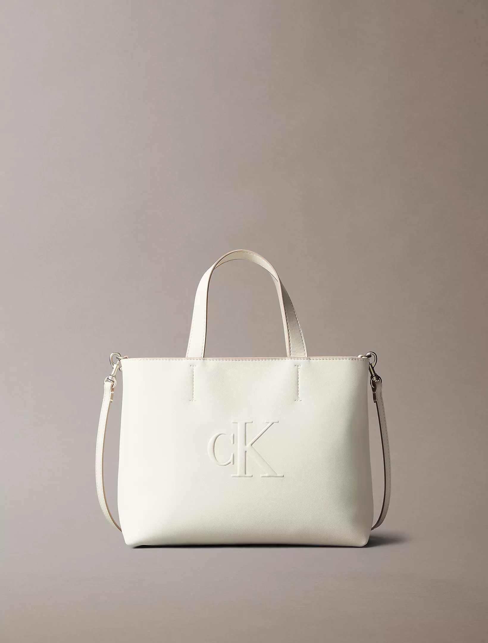 Calvin Klein Jeans SCULPTED MINI EW TOTE Kadın Beyaz Çanta LV04K3111G-FUP