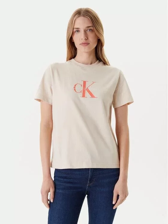 Calvin Klein Jeans Standard Logo Kadın Beyaz T-shirt  LV047B865G-C7P