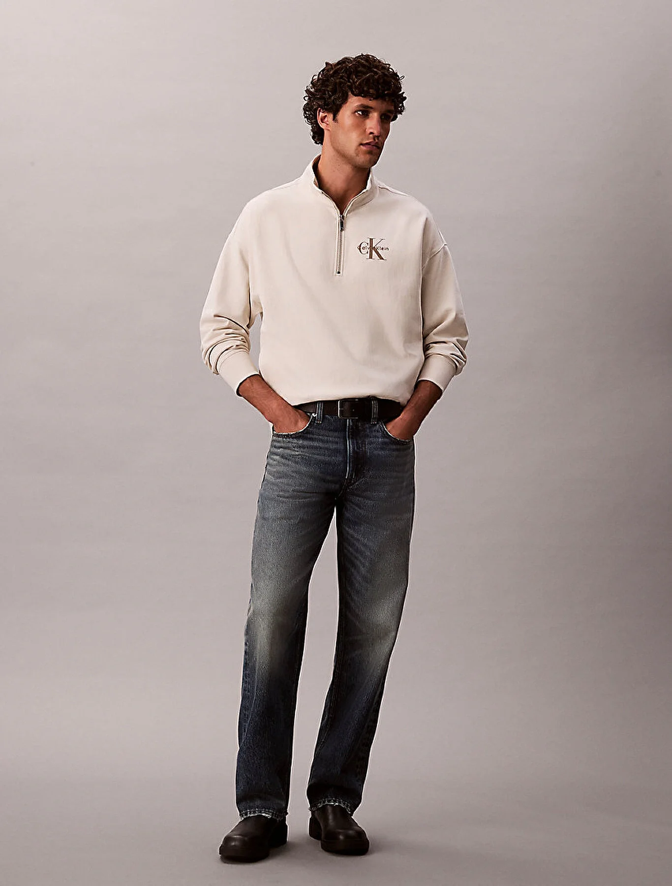 Calvin Klein Uzun Kollu Premium Penye Mikro Monologolu Erkek Beyaz Sweatshirt LV04RD236G-67U