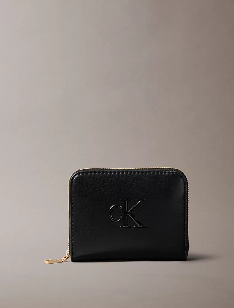Calvin Klein Kadın Bold CK Logolu Orta Boy Fermuarlı Siyah Cüzdan LV04F1026G-UB1