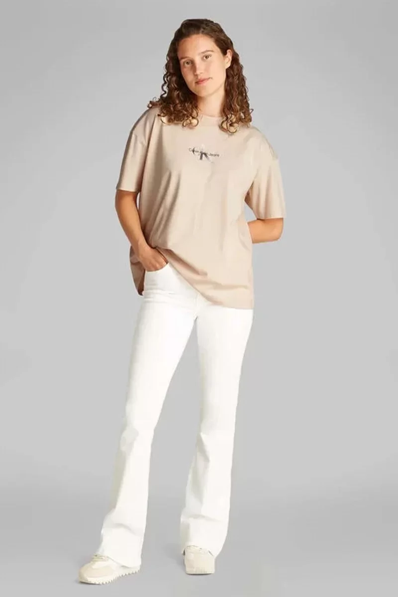 Calvin Klein Kadın Logo Baskılı Ekru T-shirt