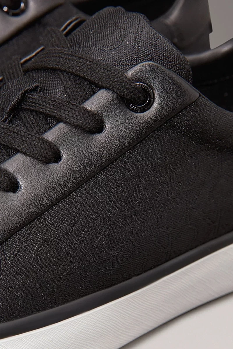 Calvin Klein Kadın Siyah Ck Logo Kabartmalı Sneaker
