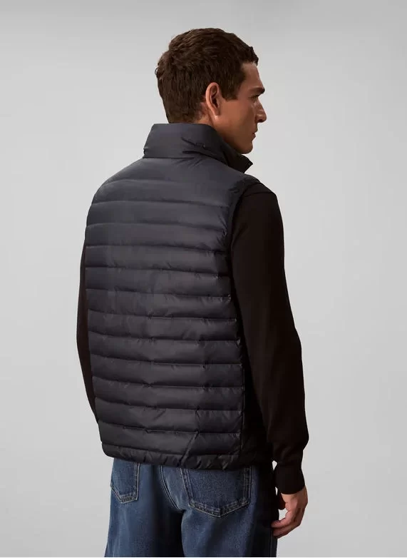 Calvin Klein Kolsuz Hafif Naylon Şişme Erkek Yelek LV04LC509G-CEF