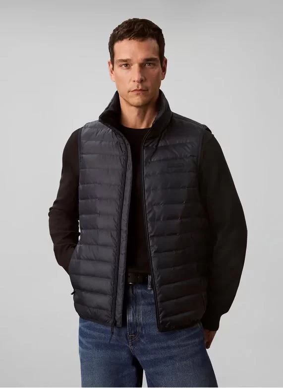 Calvin Klein Kolsuz Hafif Naylon Şişme Erkek Yelek LV04LC509G-CEF