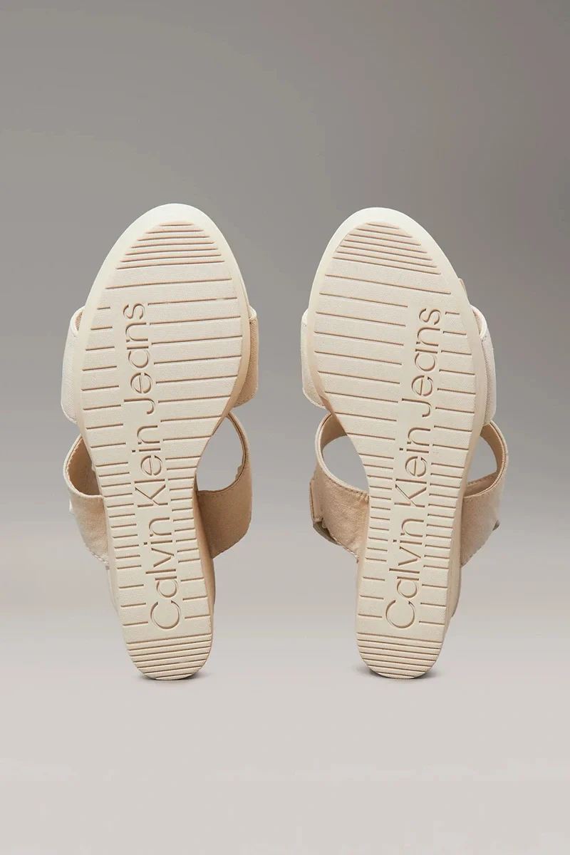 Calvin Klein WEDGE SANDAL WEBBING IN Kadın  Sandalet YW0YW01790-AEO