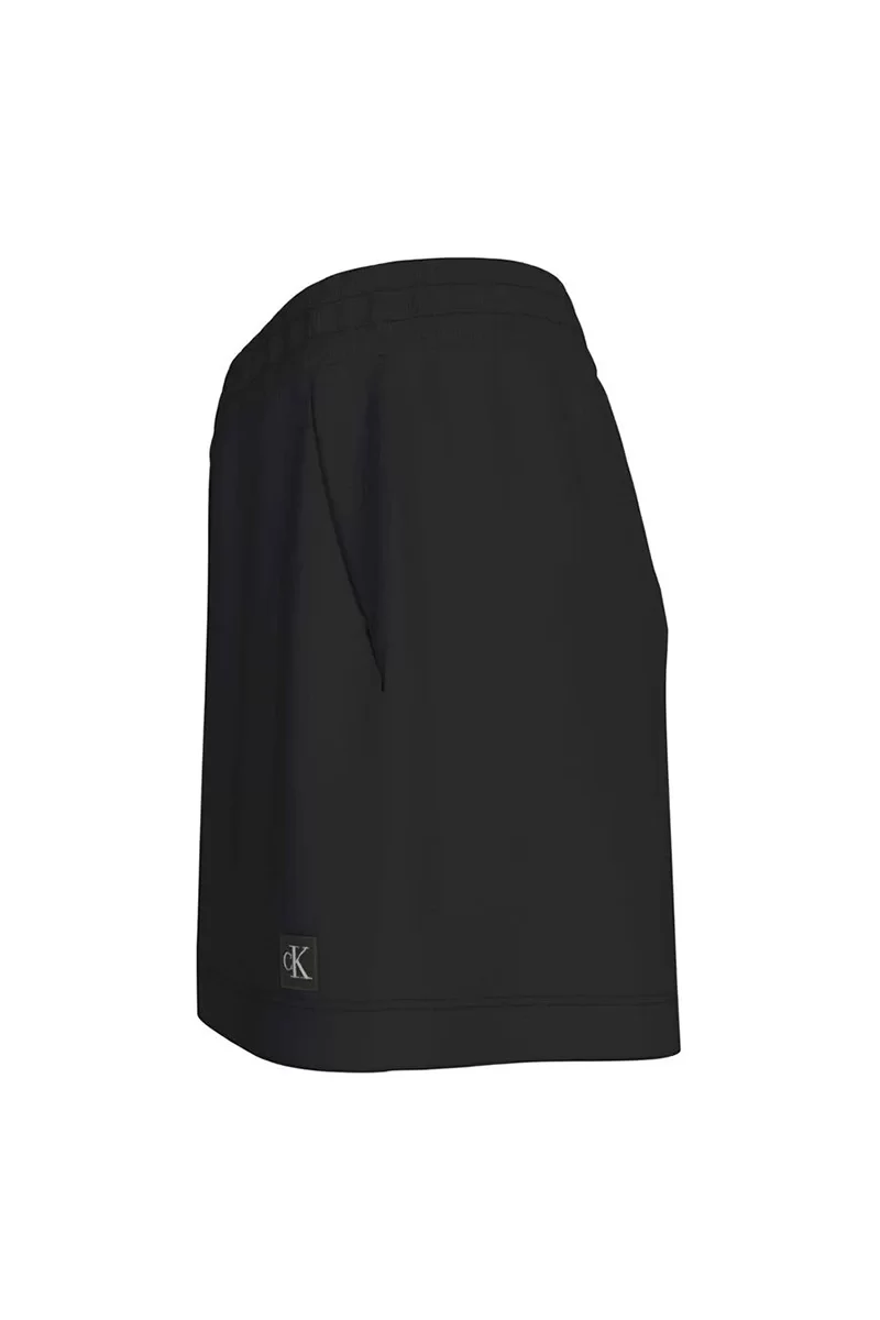 Calvin Klein CK EMBRO BADGE SHORTS Kadın SİYAH Şort J20J223418-BEH