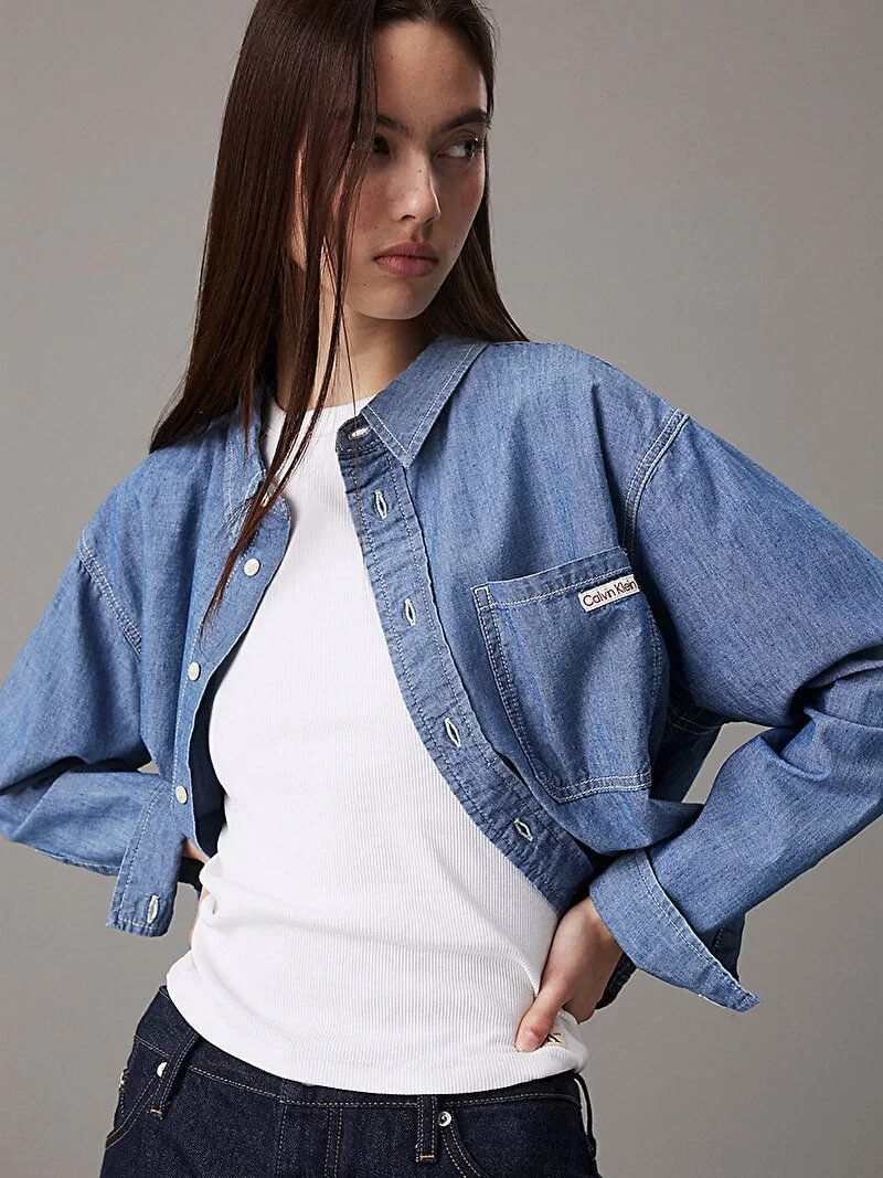 CK Jeans CROPPED DAD DENIM SHIRT Kadın  Gömlek J20J225011-1A4