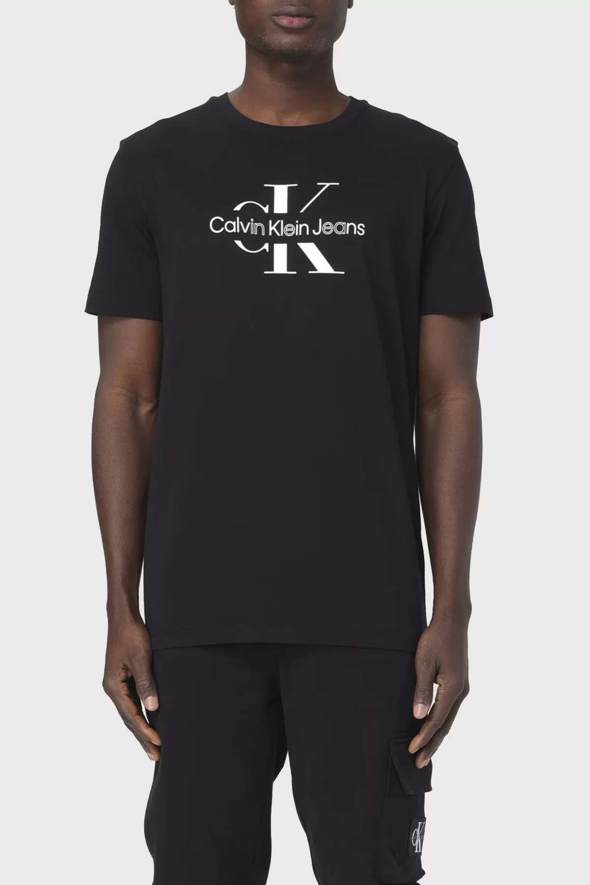 CK Jeans DISRUPTED OUTLINE MONOLOGO TEE Erkek SİYAH T-shirt J30J325190-BEH