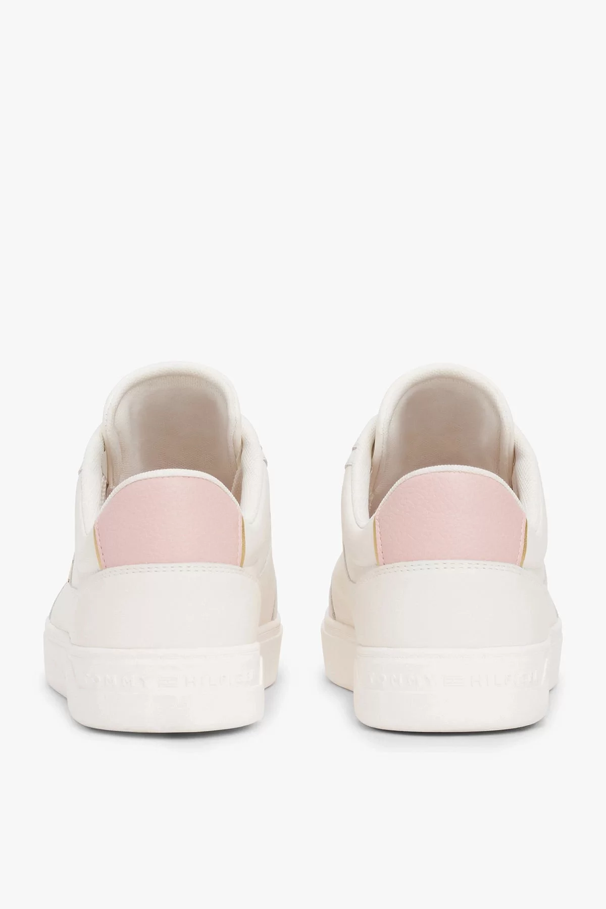 Tommy Hilfiger Kadın Beyaz Deri Essential Court Sneaker