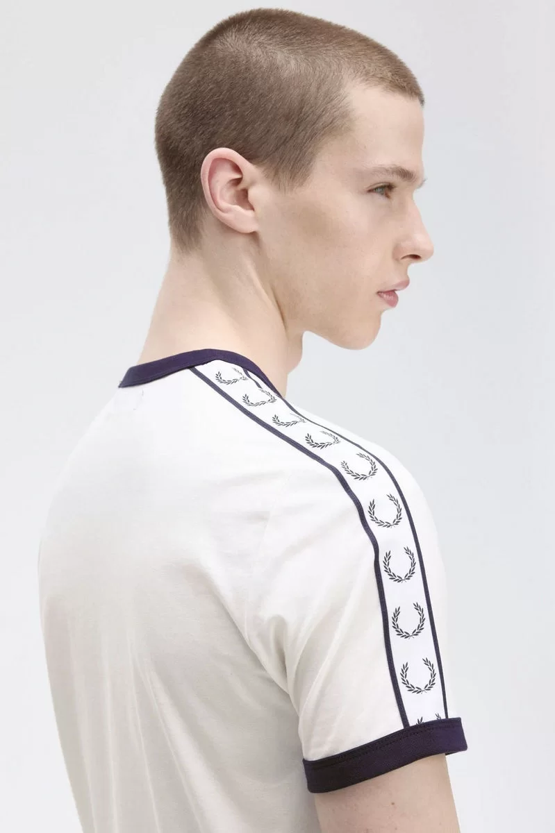 Fred Perry TAPED RINGER T-SHIRT Erkek  T-shirt M4620-129