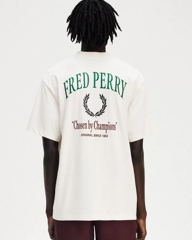 Fred Perry EMBROIDERED CHAMPION T-SHIRT Erkek  T-shirt M9826-560
