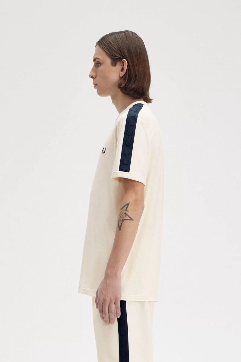 Fred Perry CONTRAST TAPE RINGER T-SHIRT Erkek  T-shirt M4613-170