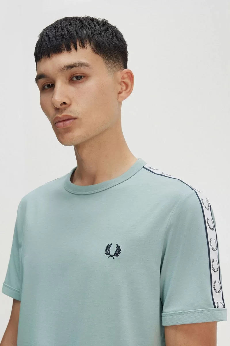 Fred Perry TAPED RINGER T-SHIRT Erkek  T-shirt M4620-959