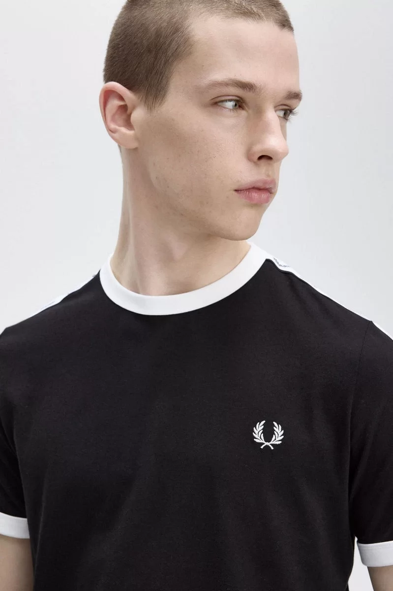Fred Perry TAPED RINGER T-SHIRT Erkek  T-shirt M4620-102
