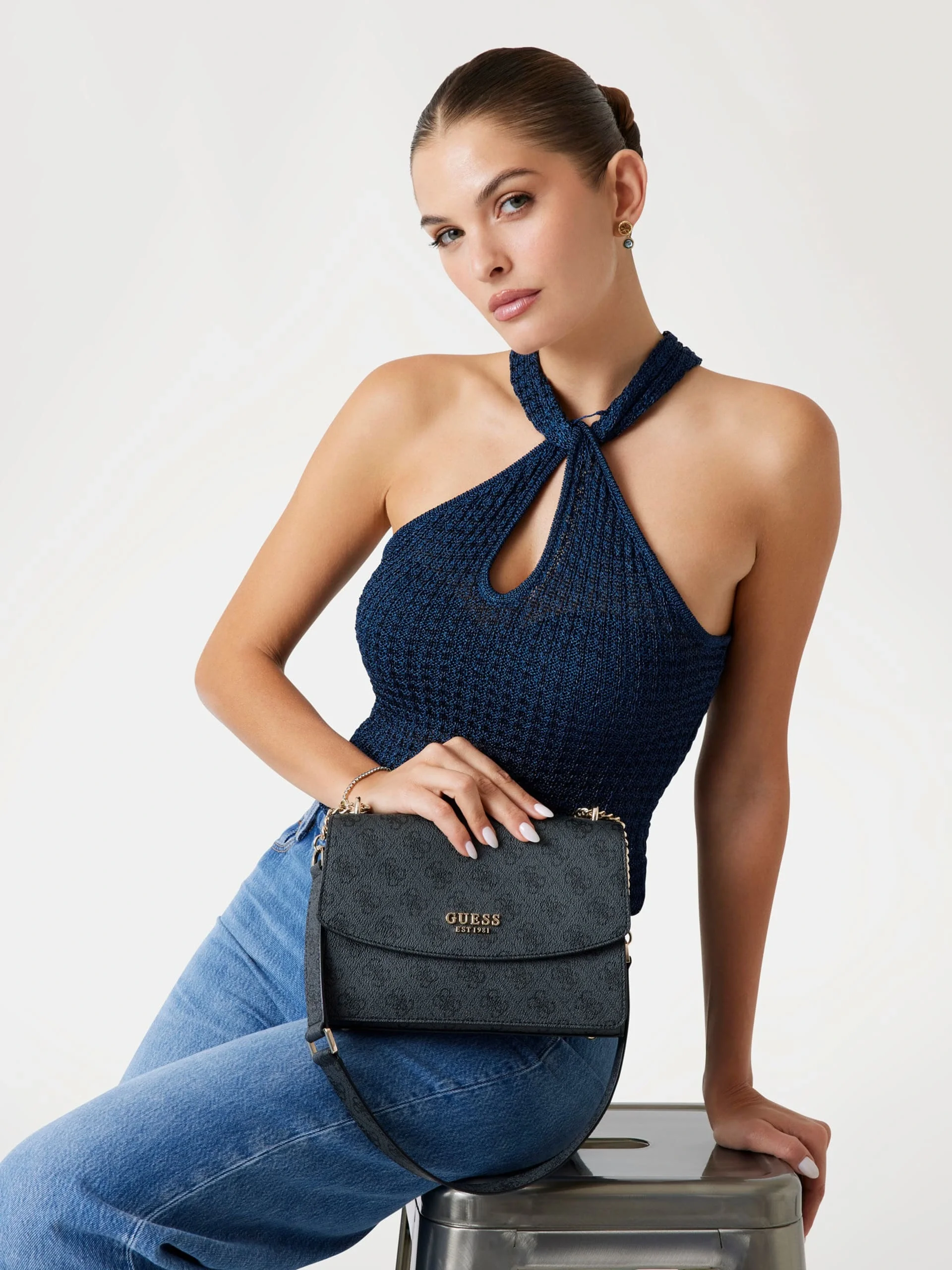 Guess Access Kadın Antrasit Omuz Çantası HWSG7334210-CLO