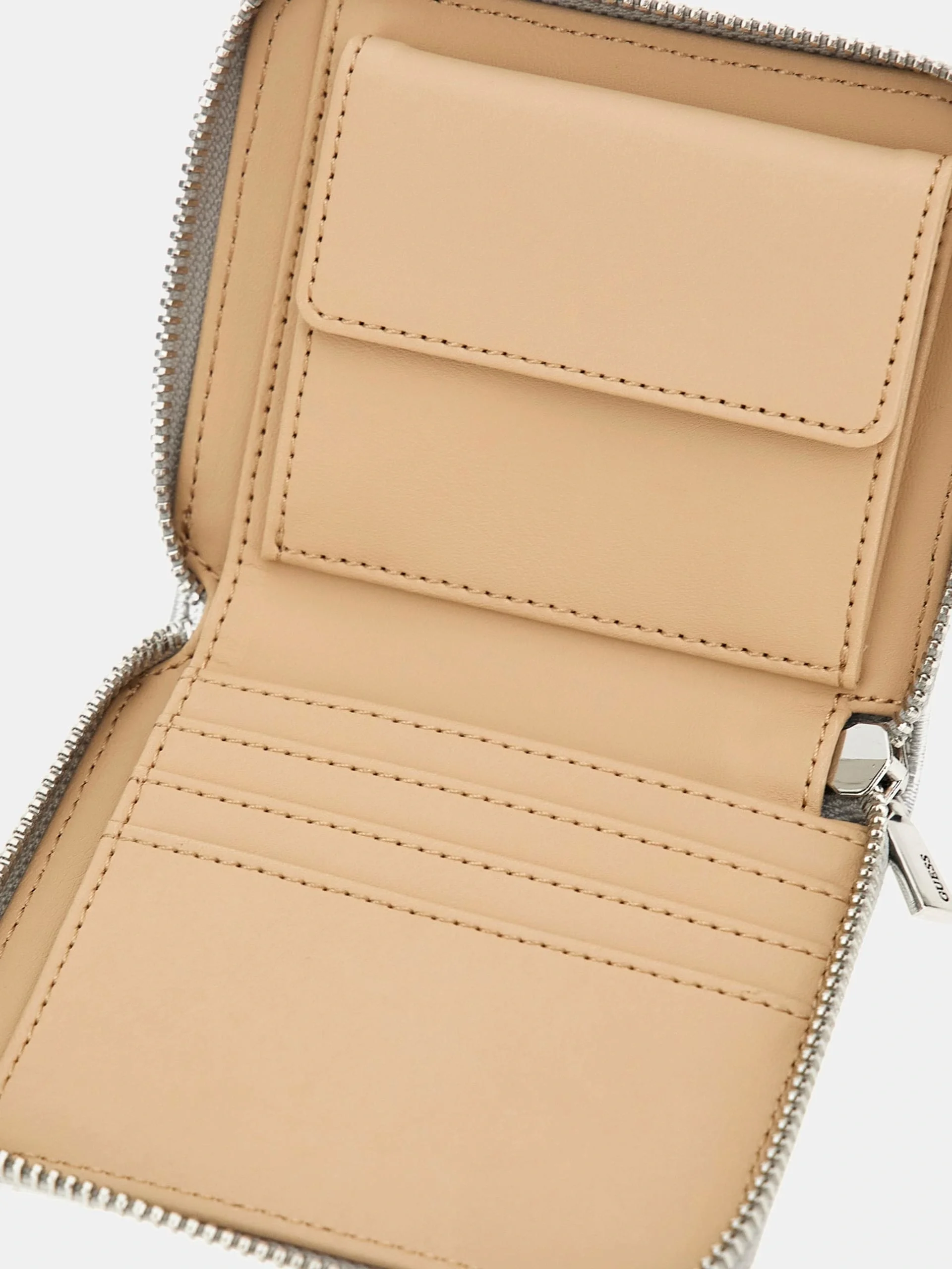 Guess Aldina Kadın Gri Cüzdan SWGY9663137-SIL