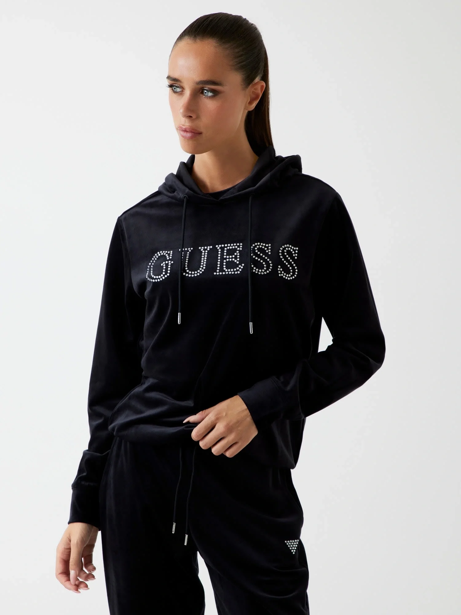 Guess Couture Kadın Siyah Aktif Sweatshirt V4RQ25K0232-JBLK