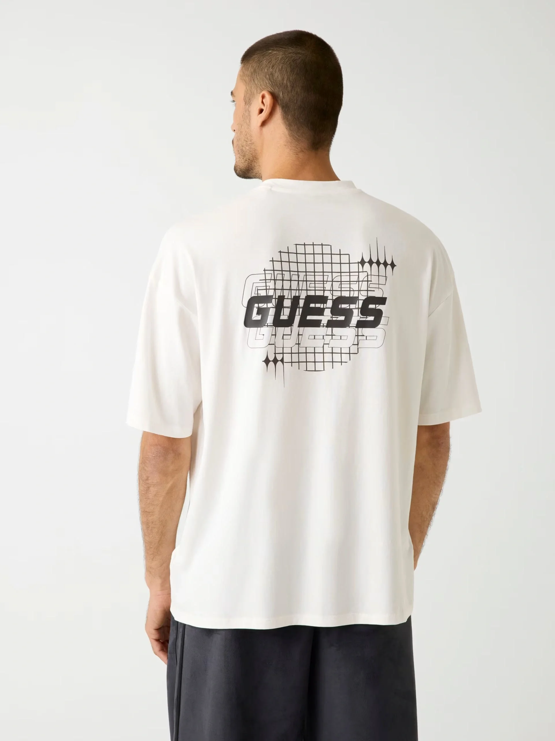 Guess Eldrin Erkek Beyaz Aktif Modal Karışımlı Oversize Fit T-Shirt Z5BI01JR06K-G018