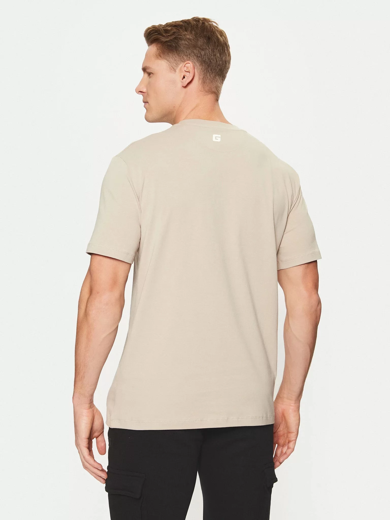 Guess Westly Cn T-Shırt Erkek Bej T-Shirt Z5RI12J1314-G1CA