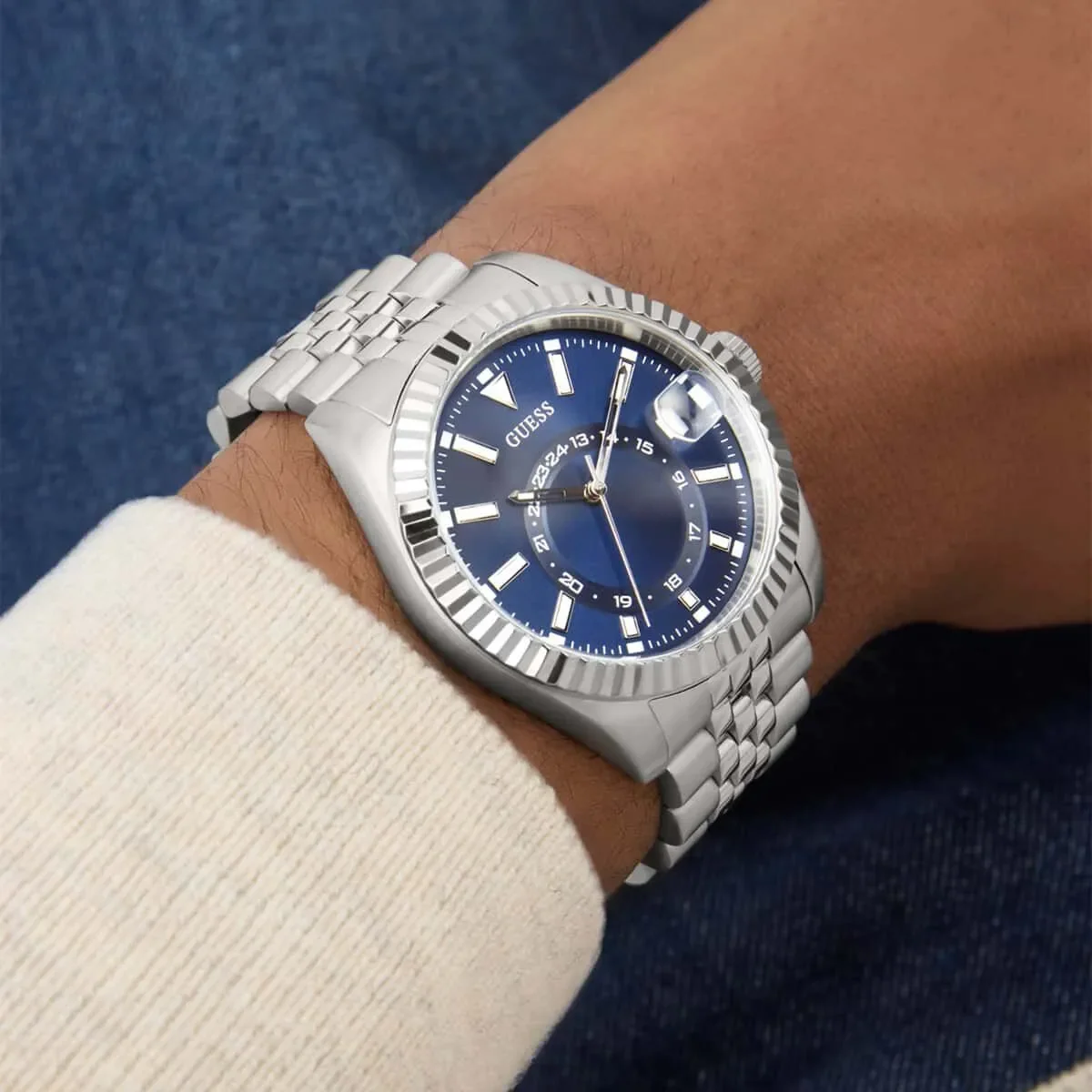Guess Erkek Kol Saati GUGW0977G1
