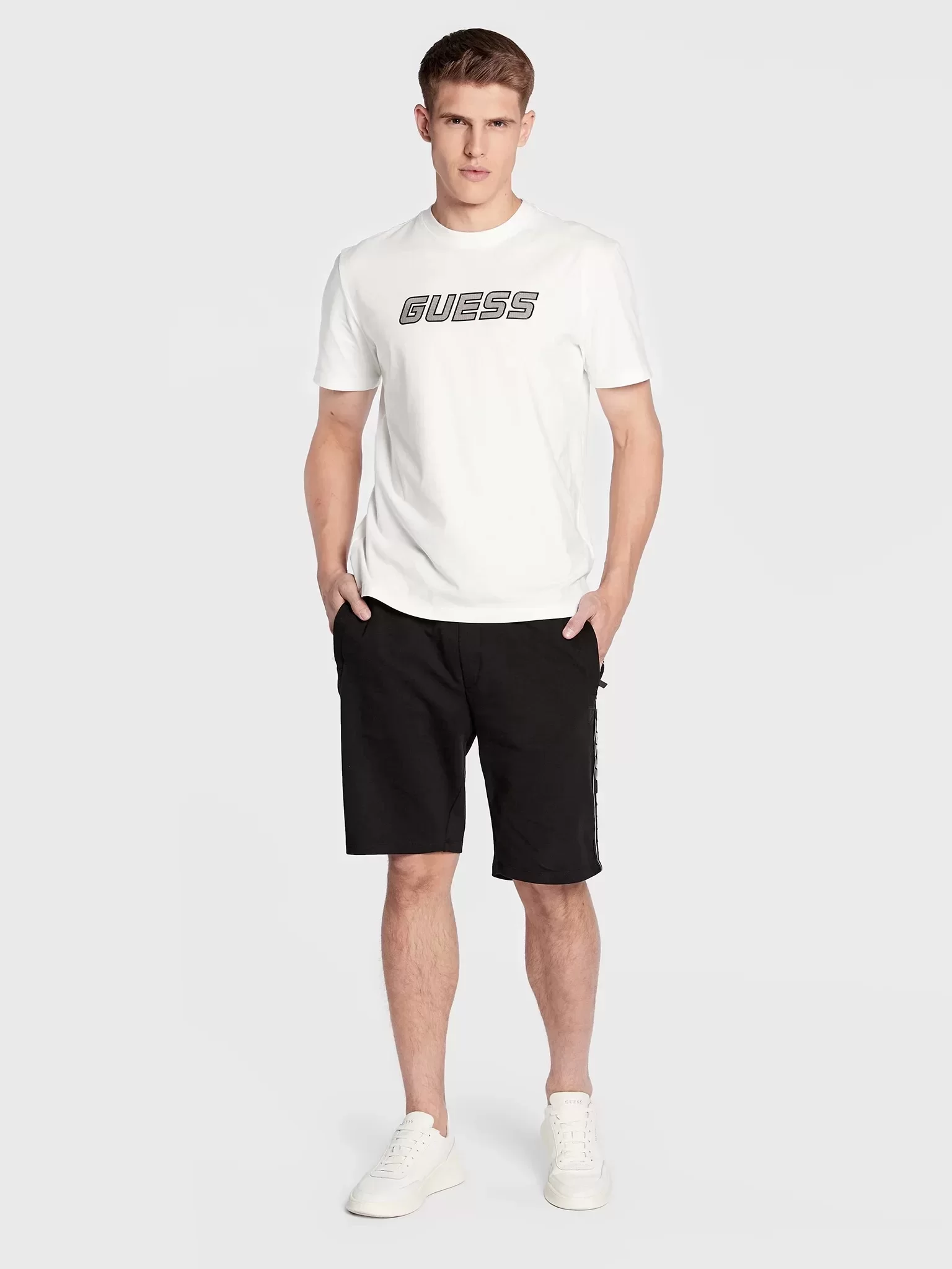 Guess Arlo Short Erkek Siyah Şort Z2YD02K6ZS1-JBLK