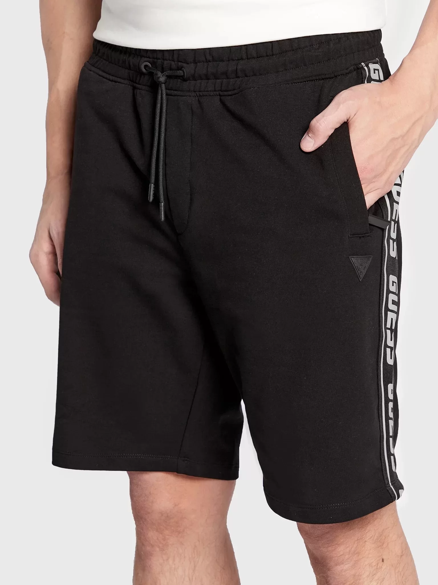 Guess Arlo Short Erkek Siyah Şort Z2YD02K6ZS1-JBLK