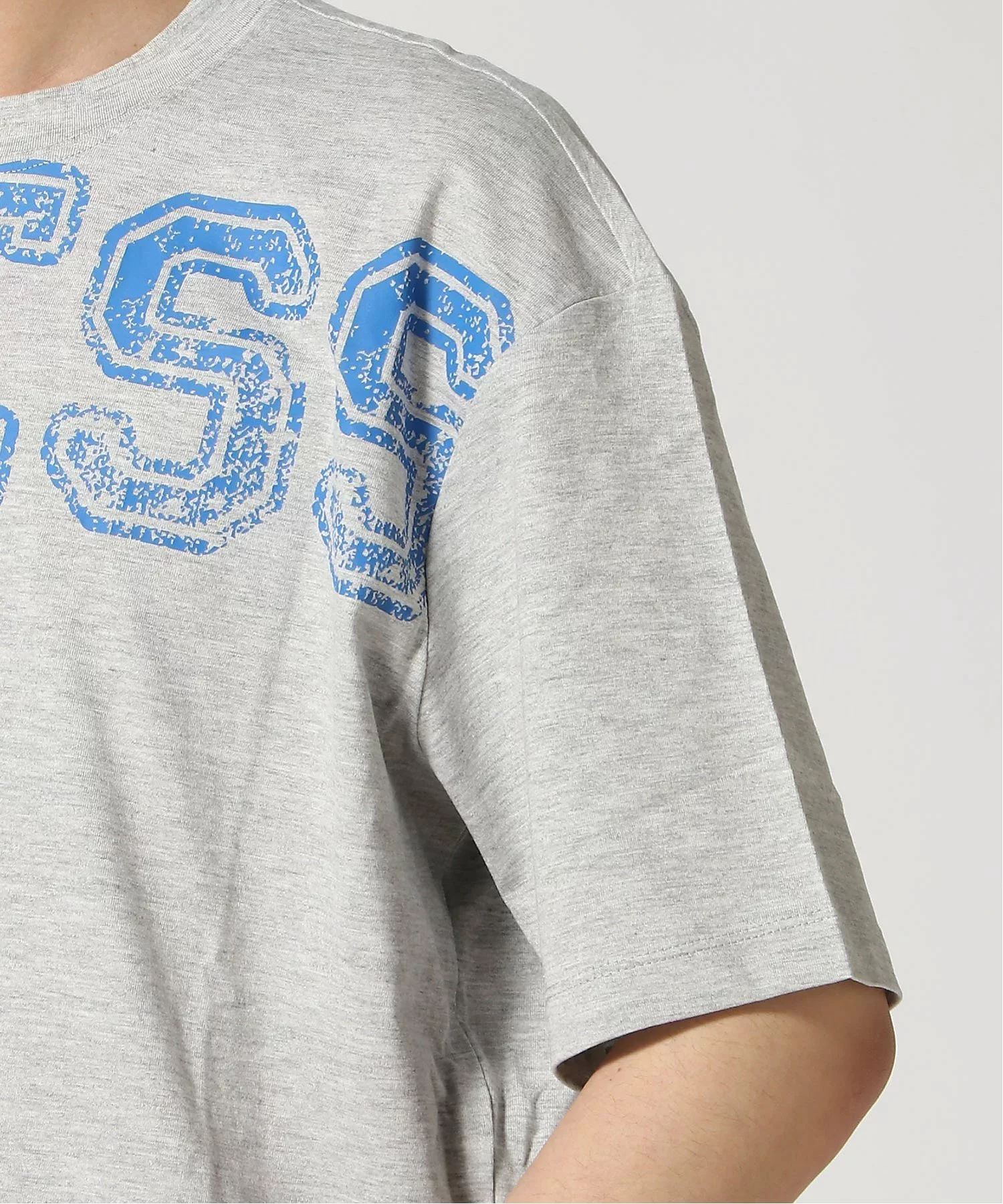Guess Bugler Cn T-Shırt Erkek Gri T-Shirt Z5GI15I3Z14-H9C9