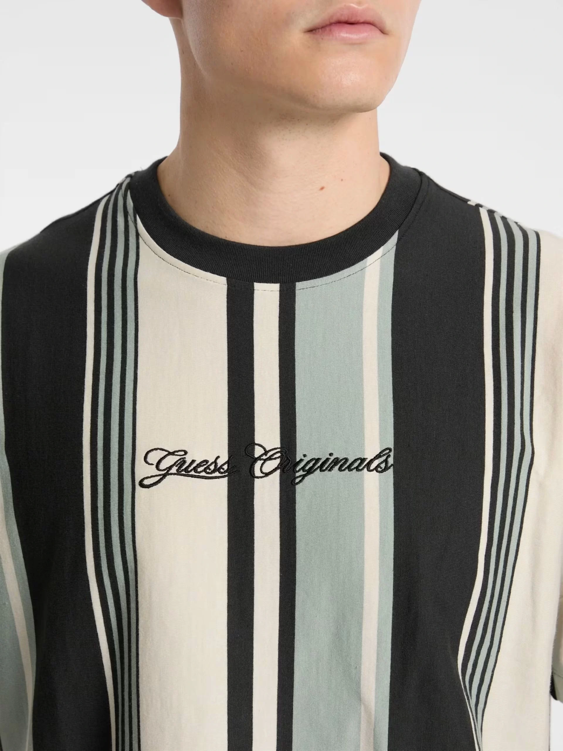 Guess GO VERTICAL STRIPE TEE Erkek Siyah T-shirt M5GI59K8FQ4-S94B