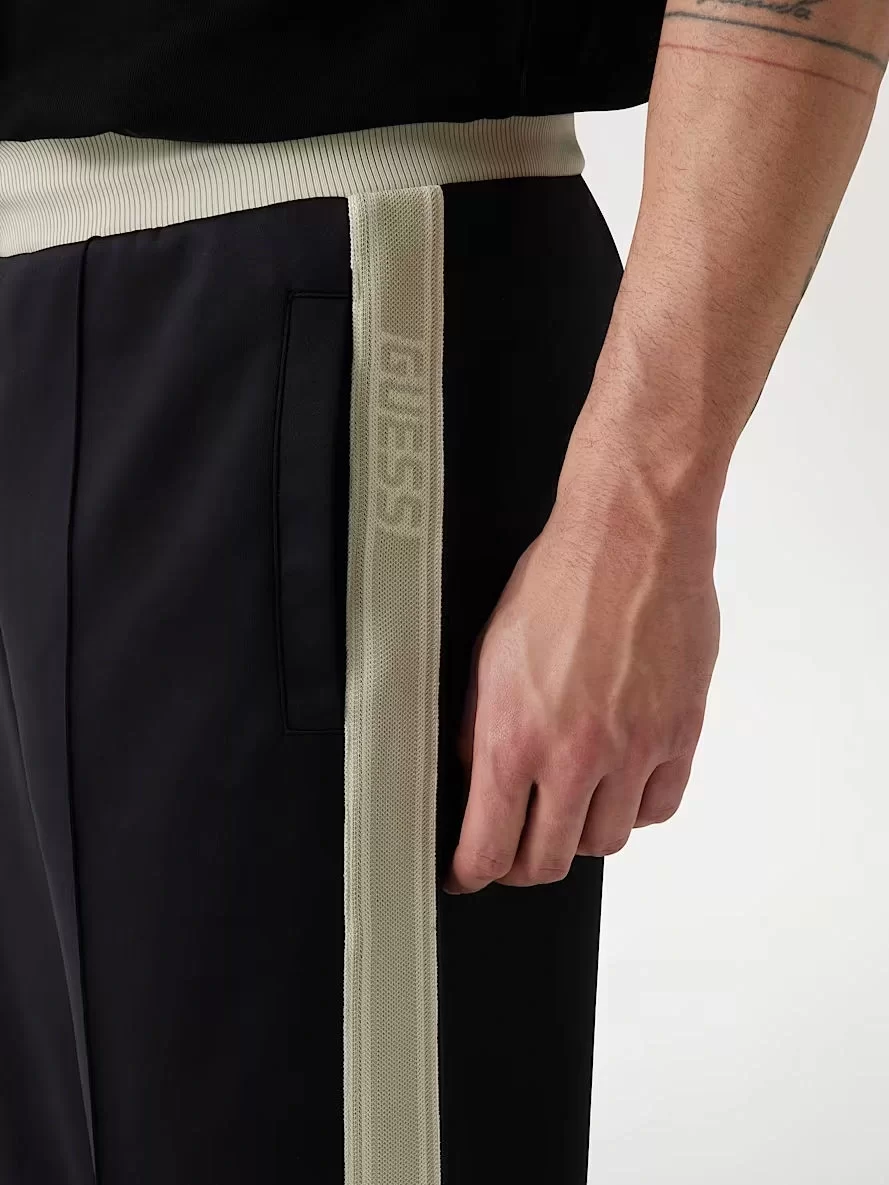 Guess CASTORE PANT Erkek Siyah Eşofman Altı Z5GB07KCRU2-JBLK